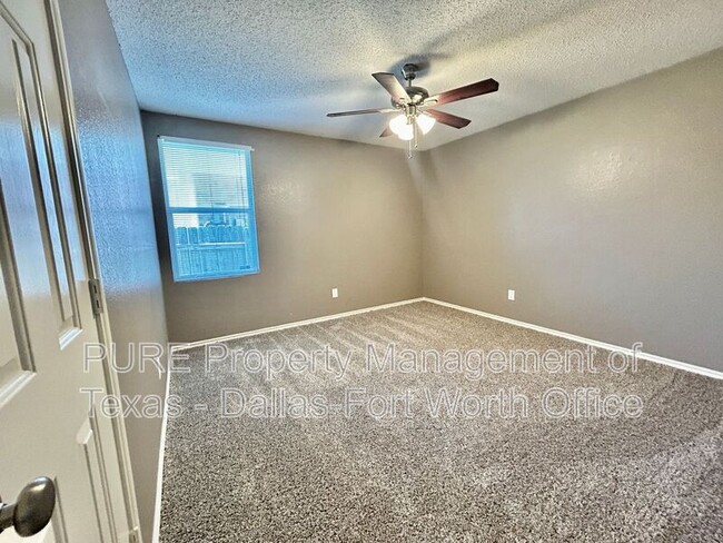 Building Photo - 1412 Sunflower Ct