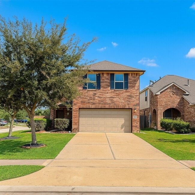 Building Photo - 6861 Dogwood Cliff Ln