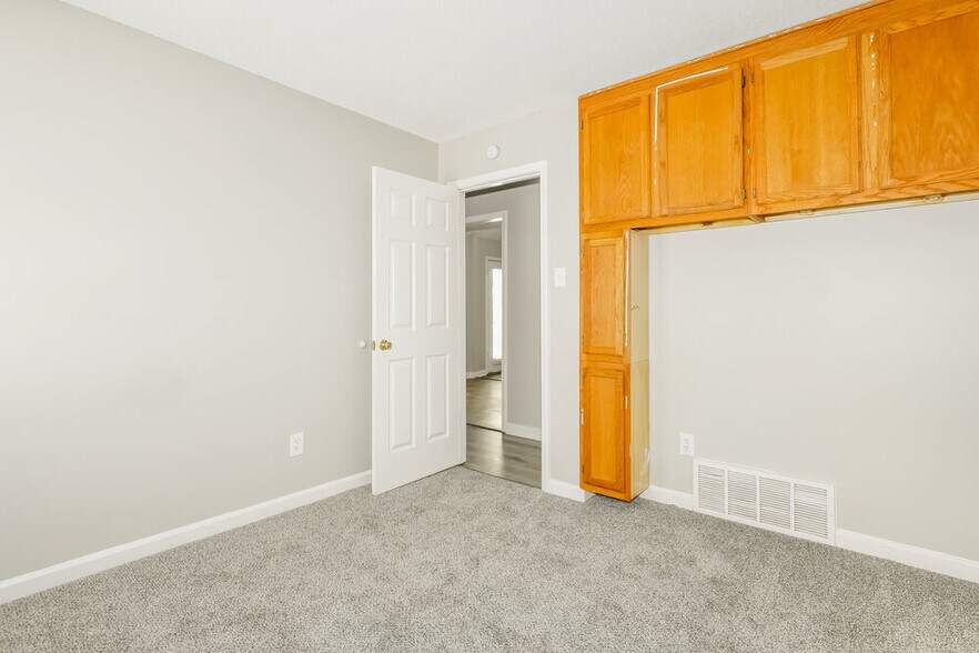 Building Photo - 4005 Eagle Ridge Ln