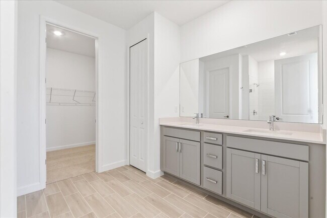 Building Photo - Brand-new 4-bedroom, 2-bathroom home for rent