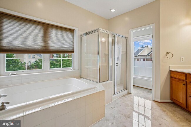 Building Photo - 9063 Galvin Ln