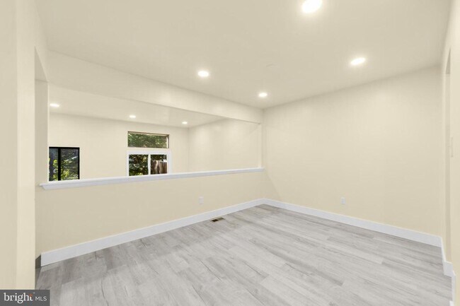 Building Photo - 47 Mara Ct