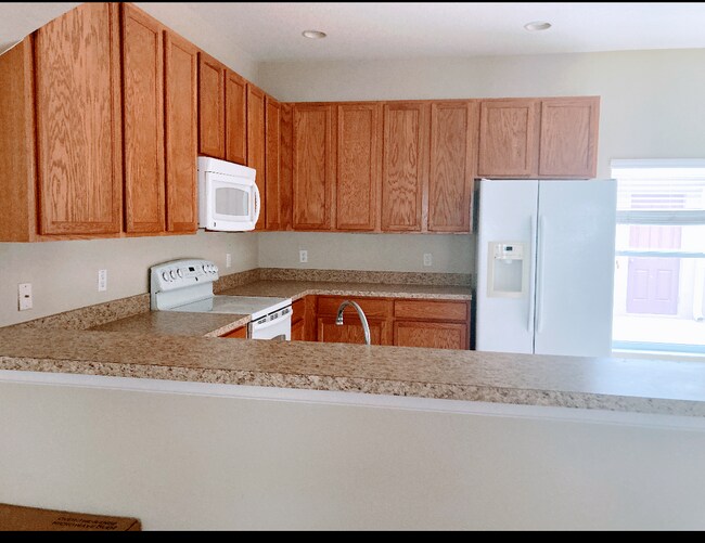 Building Photo - 11811 Deer Path Way