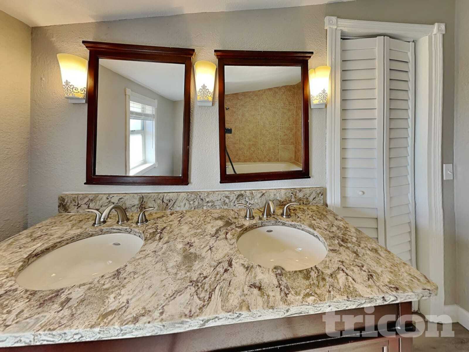 Building Photo - 27051 Curitiba Dr