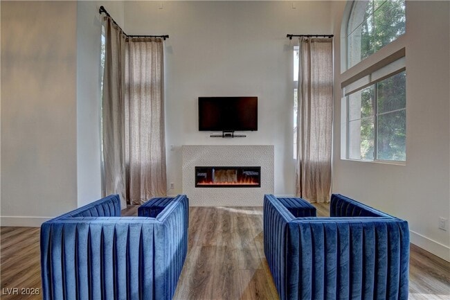 Building Photo - 9817 Park Brook Ave