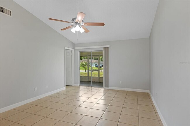 Building Photo - 5846 Willow Leaf Ct