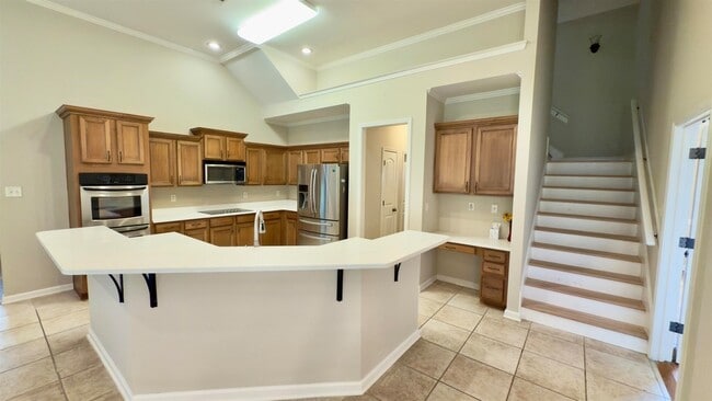 Building Photo - 4792 White Pass Dr