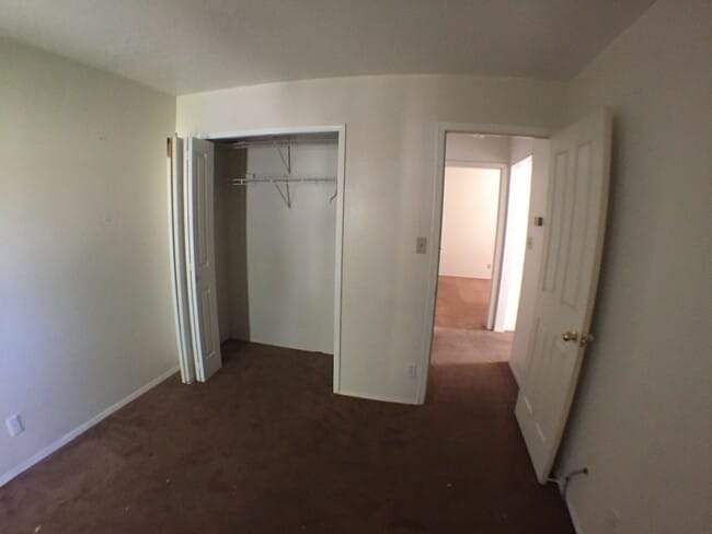 Building Photo - Cozy North Hills Home