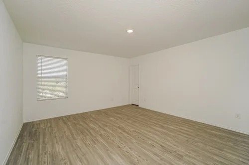 Building Photo - 121 Parish Ln