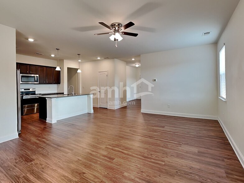 Building Photo - 5125 Coppage Ct