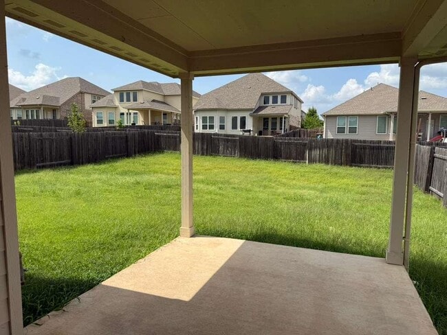 Building Photo - 141 Seminole Dr