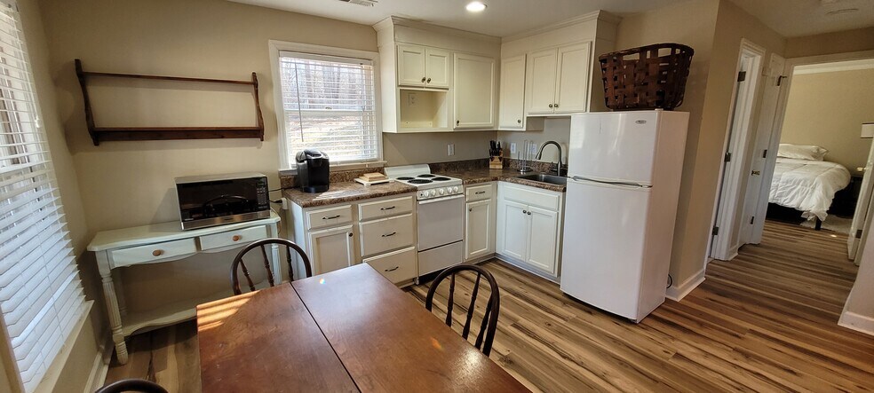 Building Photo - 3001 Foxdown Ct