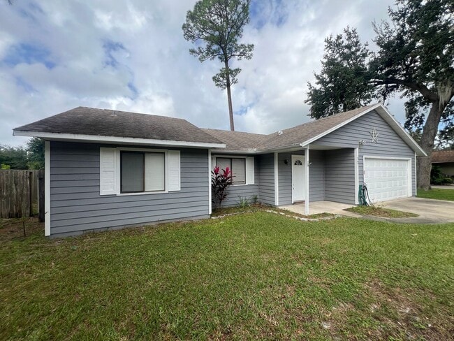 Building Photo - Port Orange 3 bed & 2 bath home