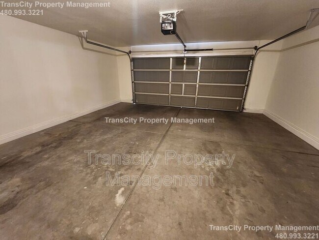 Building Photo - 5854 E Harmony Ave