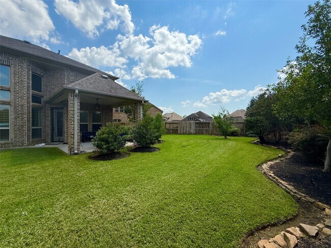 Building Photo - 9702 Caldwell Way