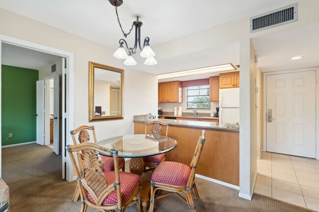 Building Photo - 600 Neapolitan Way