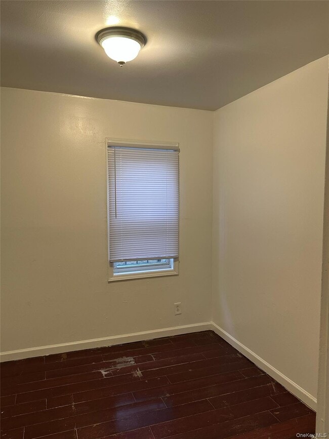 Building Photo - 107-09 156th St