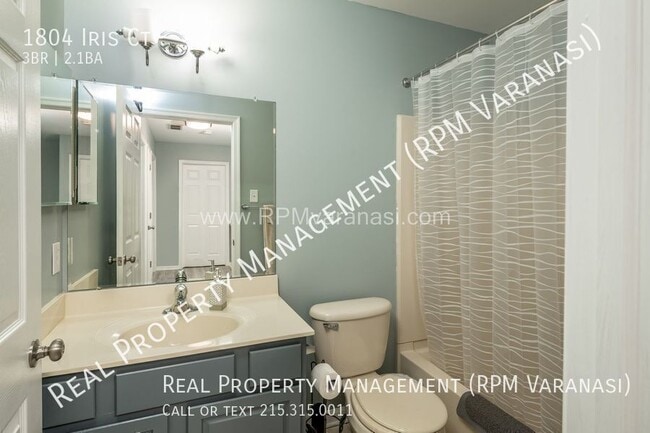 Building Photo - 1804 Iris Ct