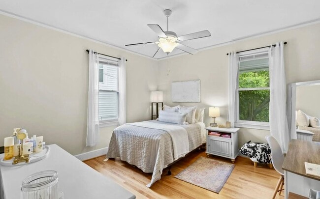 Building Photo - This home truly has it all—style, comfort,...
