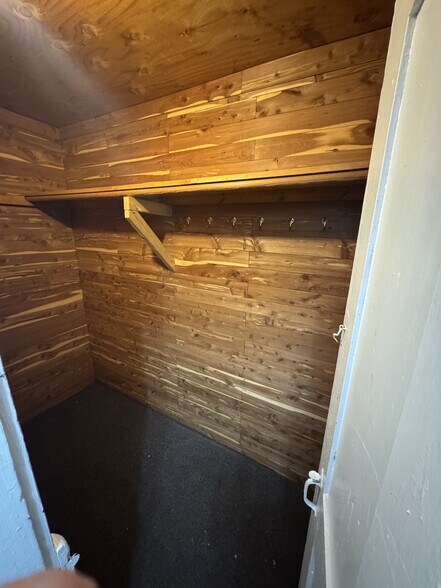 Storage - 107 Clark St