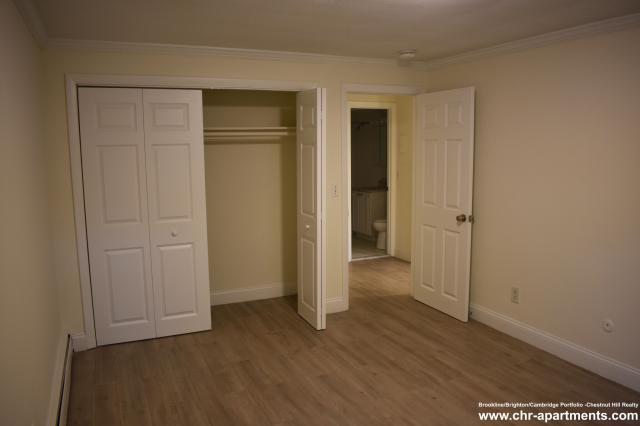 Building Photo - 2 bedroom in Cambridge MA 02138