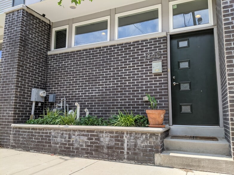 Building Photo - 1340 N Howard St