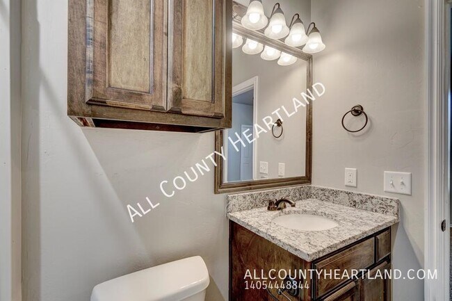 Building Photo - 1736 Eighty-Niner Ter