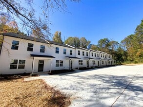 Building Photo - 650 Faith Dr SW