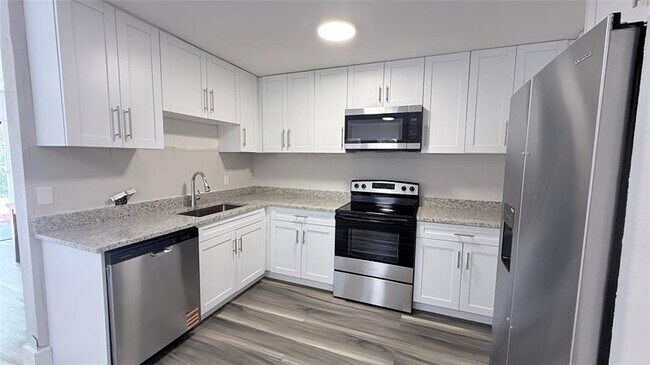 Building Photo - 11502 NW 44th St