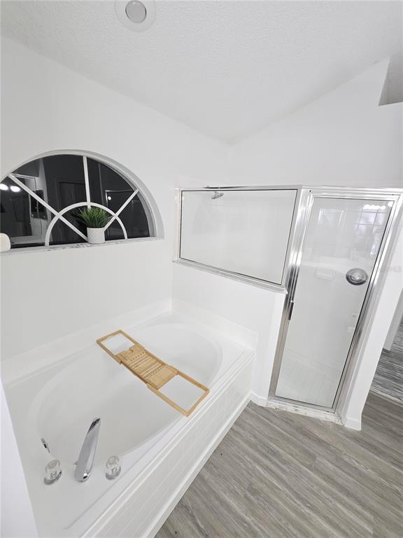 Building Photo - 28739 Raleigh Pl