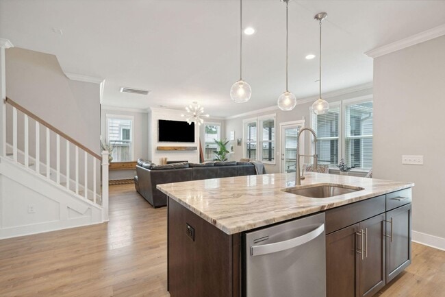 Building Photo - Impressive home in Oakfield loaded with up...