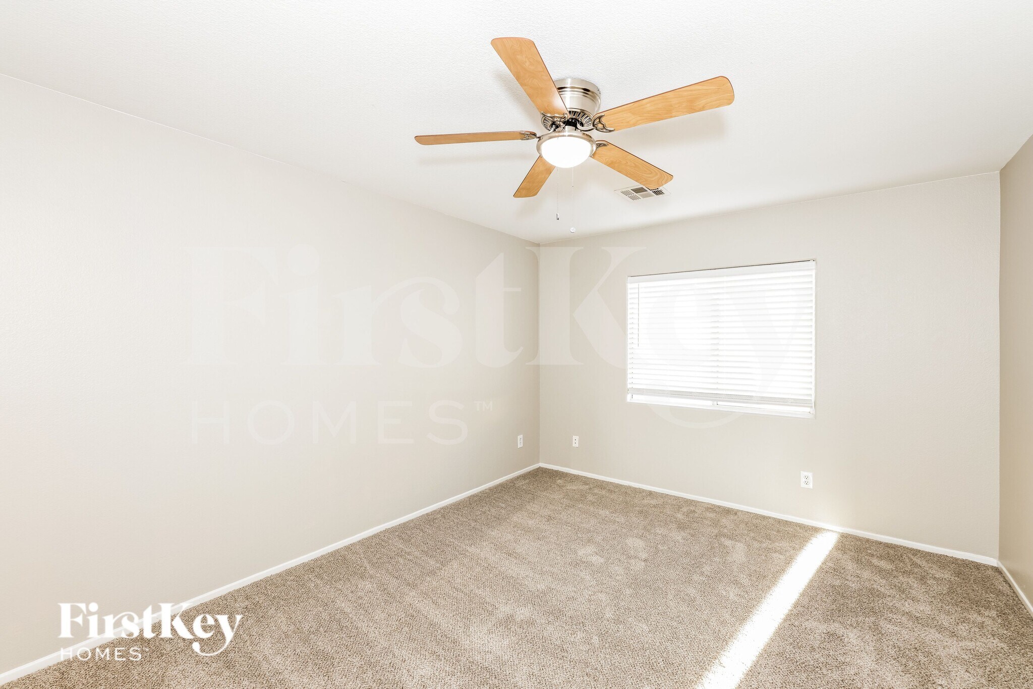 Building Photo - 10417 Calypso Cave St