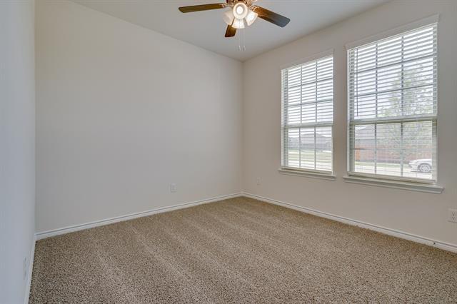 Building Photo - 2931 Shetland Dr