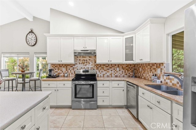 Building Photo - 16577 Knollwood Dr