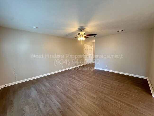 Building Photo - 3336 Cypresswood Dr S