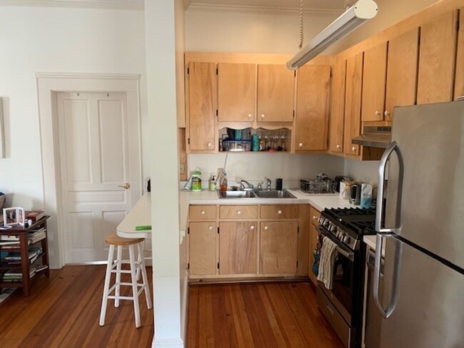 Building Photo - Application Received! Come see this Jackso...