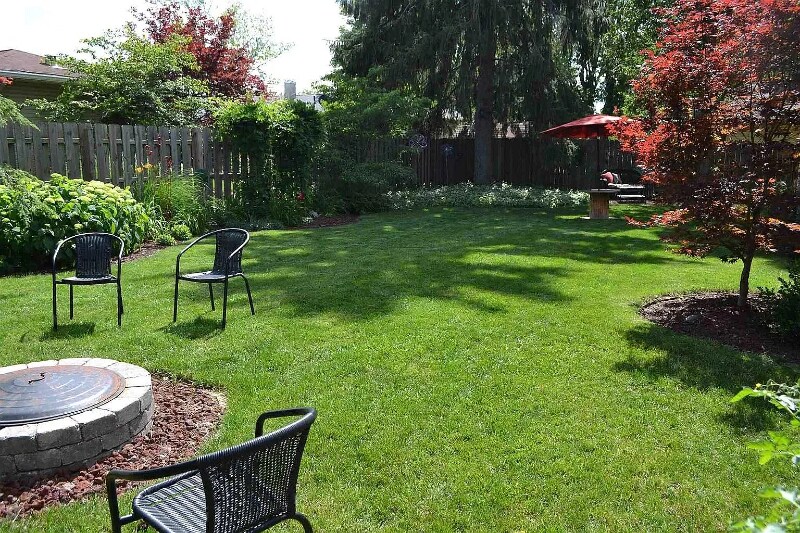 Primary Photo - 148 Seneca Ln