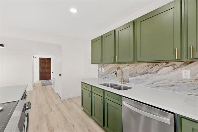 Building Photo - 8505 Woodside Rd