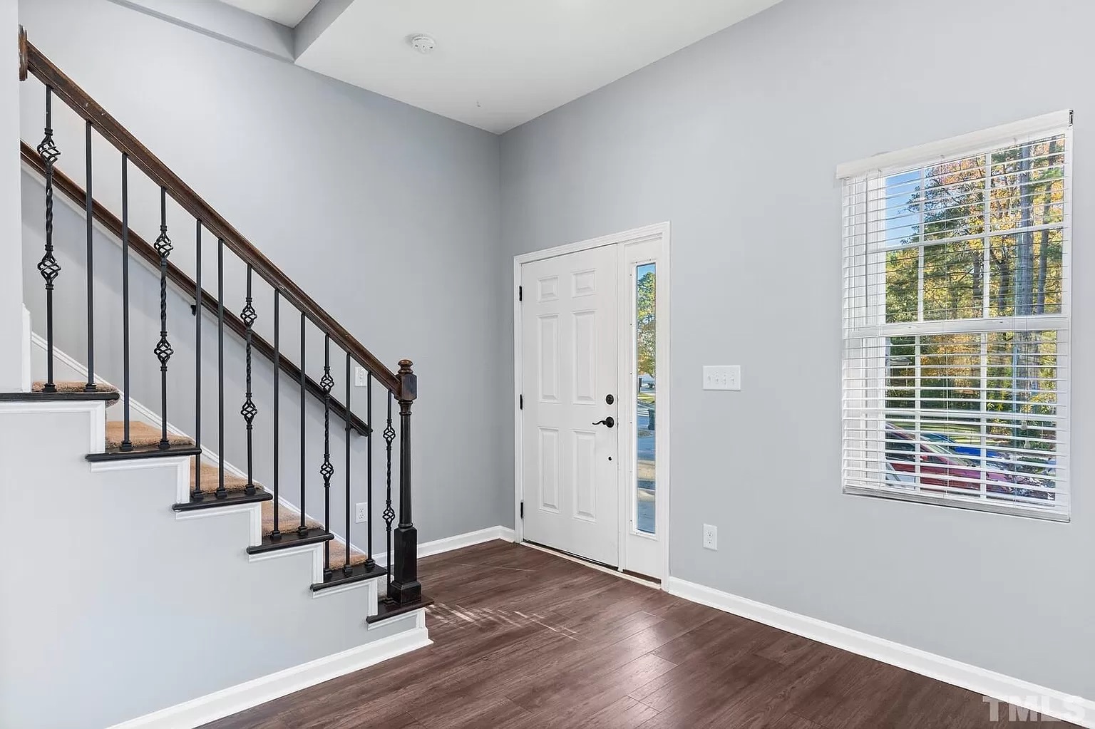 Building Photo - Room in Duplex on Pineland Cir