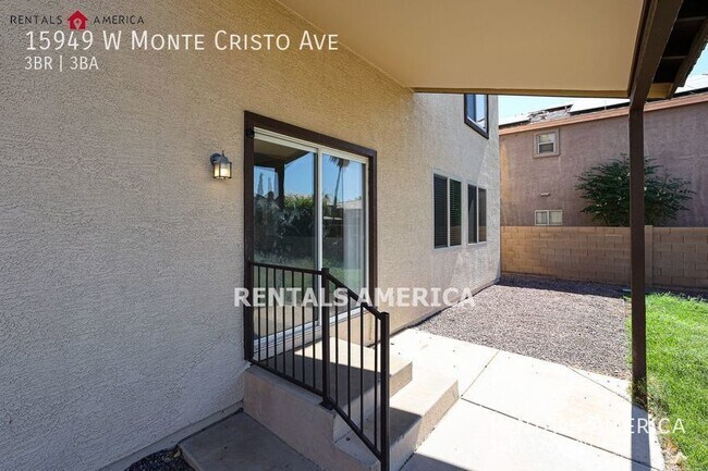 Building Photo - Corner lot with RV gate!