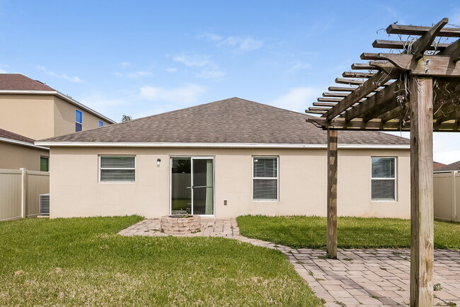 Building Photo - 1438 Sawgrass Pointe Dr