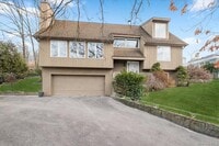 Building Photo - 712 Linda Ave