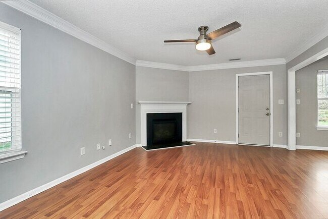 Building Photo - Charming 3BD/2.5BA Home in Matthews, NC!