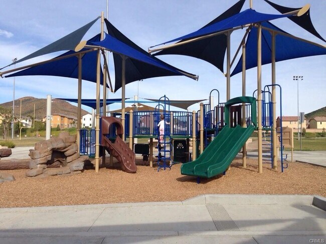 Building Photo - 34212 Woodmont