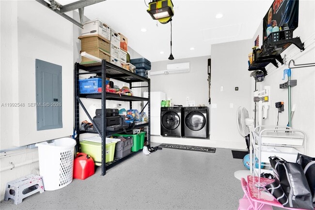 Building Photo - 30775 SW 158 Path