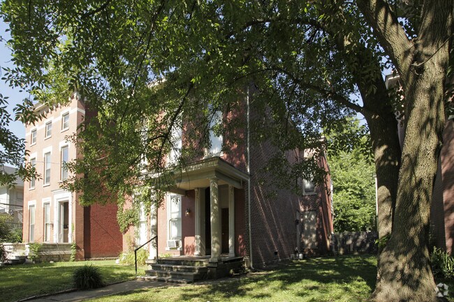 Building Photo - 1144 S 1st St