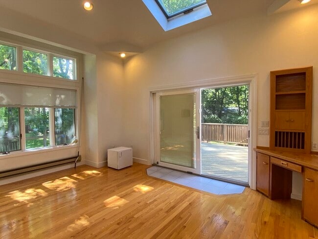 Building Photo - 13 Oxbow Rd