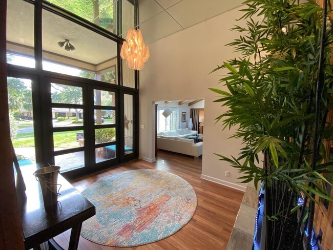 Building Photo - 2903 Banyan Blvd Cir NW