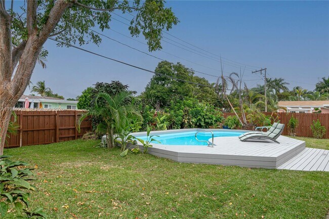 Building Photo - 1507 Harding St