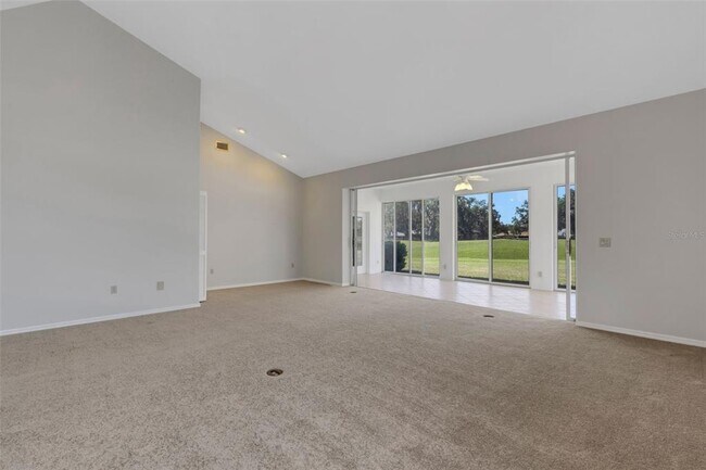 Building Photo - 4044 Penshurst Park